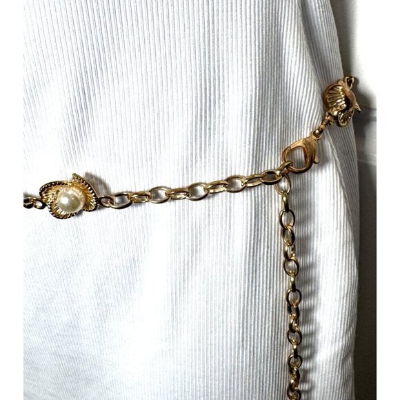 Vintage 80's gold chain belt with pearl flowers clips shut 45" from end to end - Picture 7 of 9
